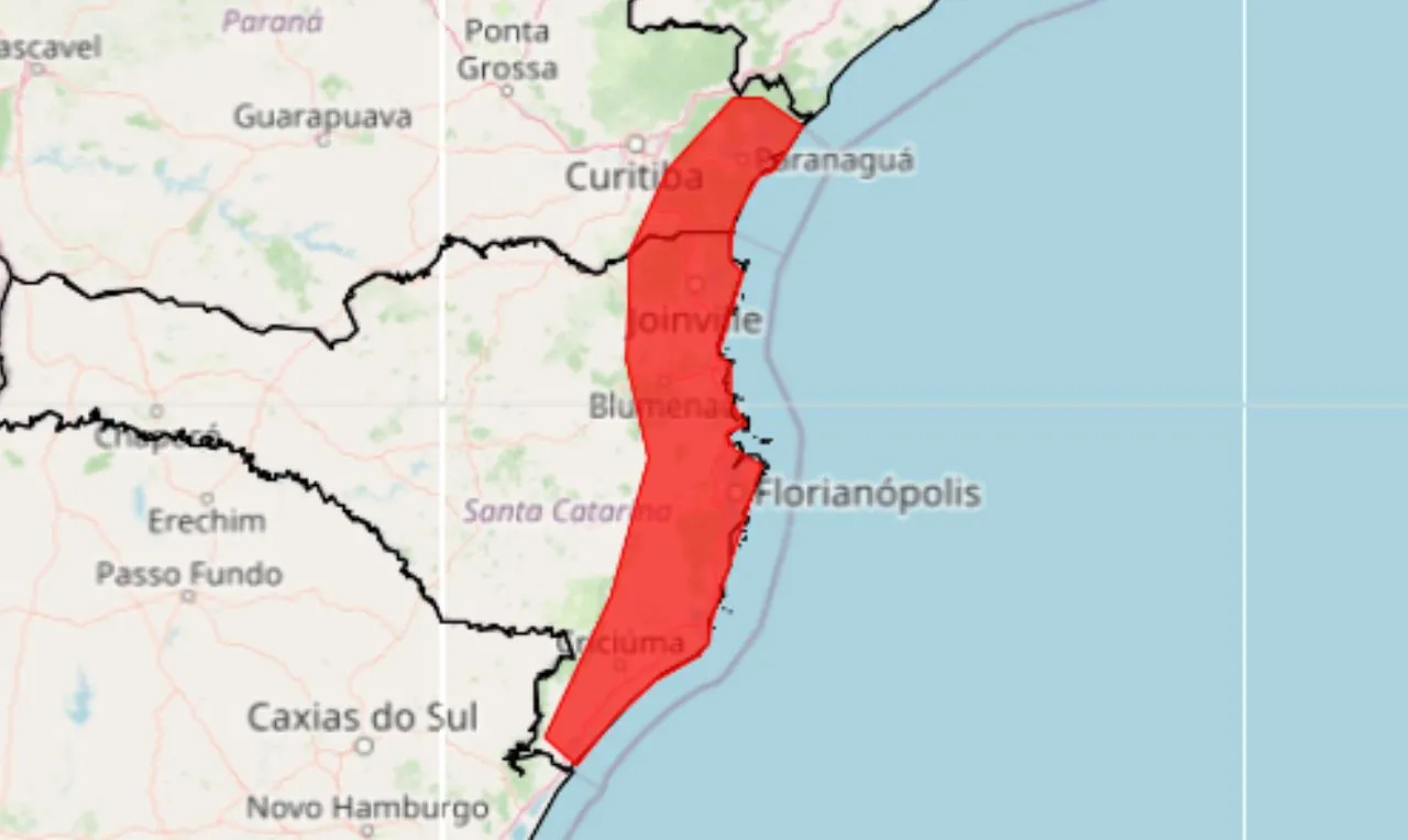 o mapa mostra &agrave;s &aacute;reas em alerta para chuva intensa